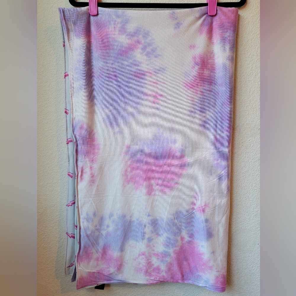PixieLane tiedye blanket